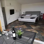 Ivana * マカルスカ